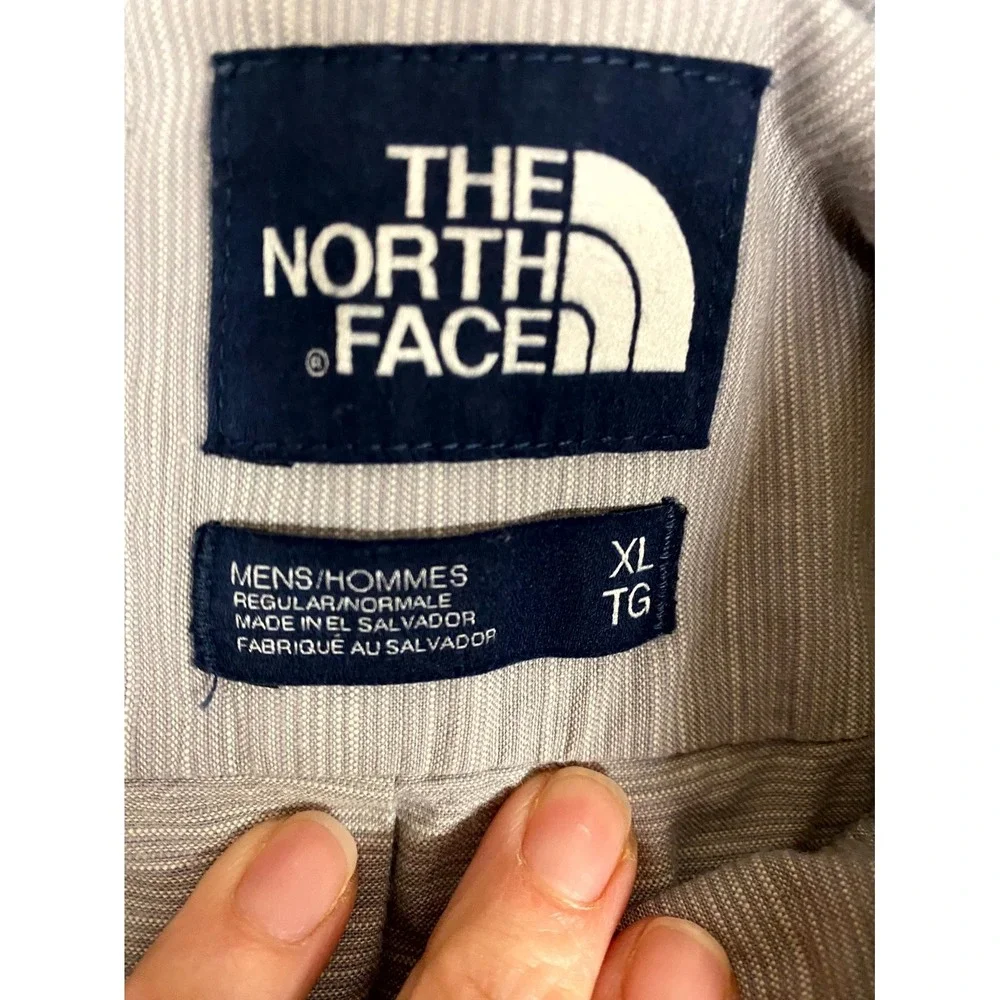 The North Face Shirt Mens XL Gray Cotton Striped Button Up Regular Back Box